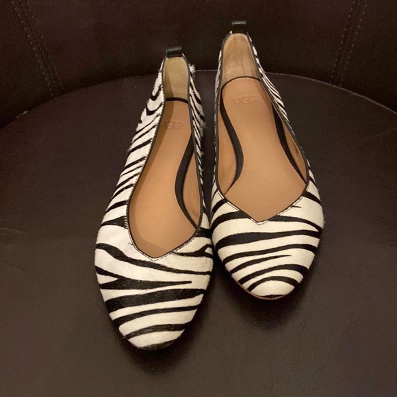 Ugg zebra print flats EUC - Picture 1 of 6